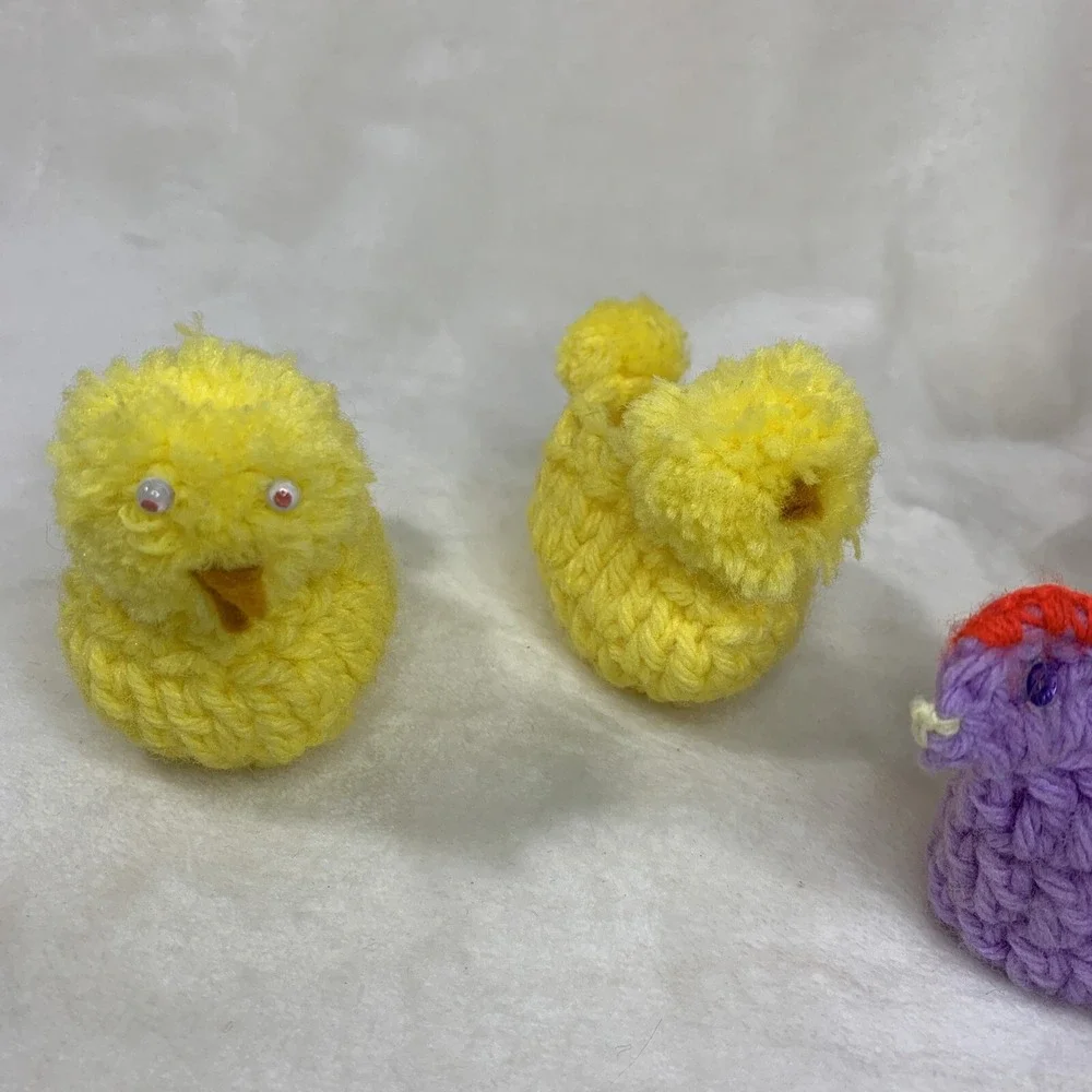 Vintage Crochet Knit Easter Egg Holders Set of 5  Handmade Easter Decoration VTG